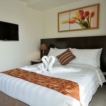 Destination Hotel Tagaytay Тагайтай Экстерьер фото