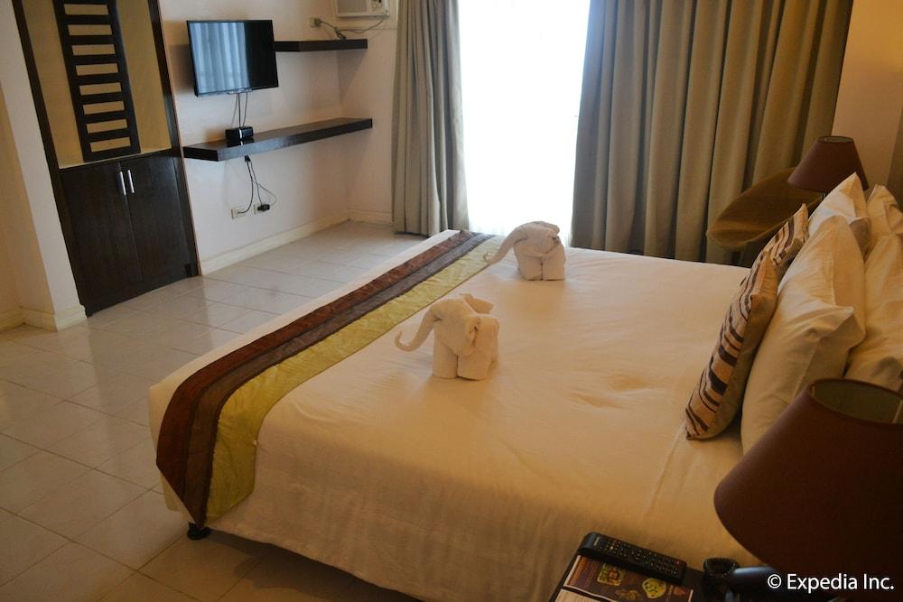 Destination Hotel Tagaytay Тагайтай Экстерьер фото